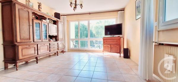 Appartement F3 à vendre  3 pièces - 73,35 m2 ARPAJON - 91