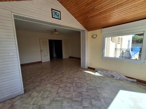 MAISON SAINT MARTIN DES CHAMPS