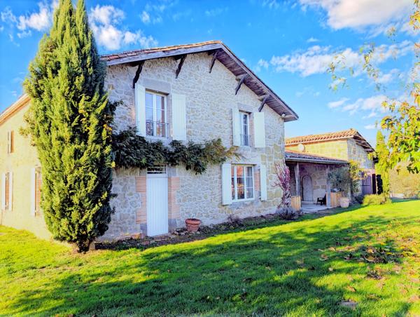 Maison à vendre à Fauillet (47400) - Lot-et-Garonne