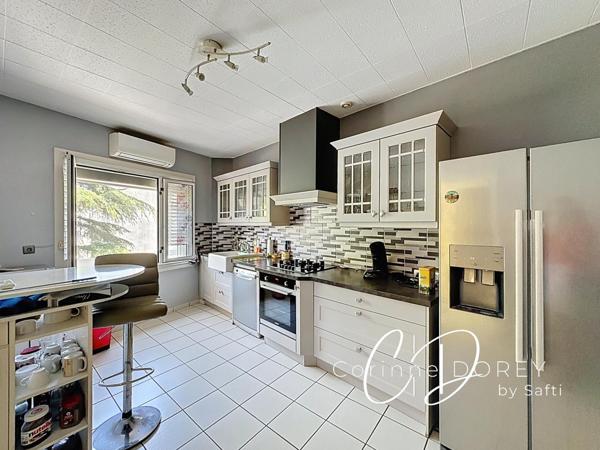 Villa sur 2 Niveaux 5 Pièces avec Double Garage