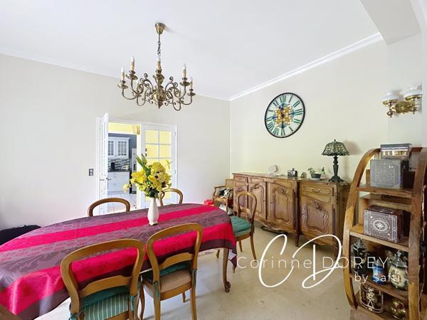 Villa sur 2 Niveaux 5 Pièces avec Double Garage