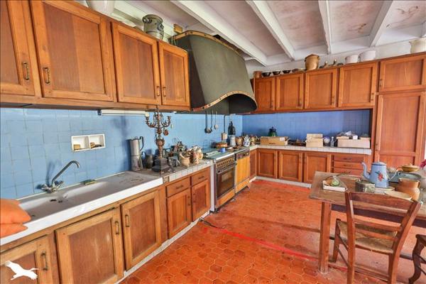 Maison à vendre |  Angeac-Champagne |  15 pièces | 440 m²