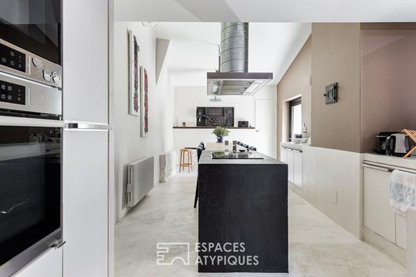 Ancien fournil réhabilité en maison de ville à Cornebarrieu