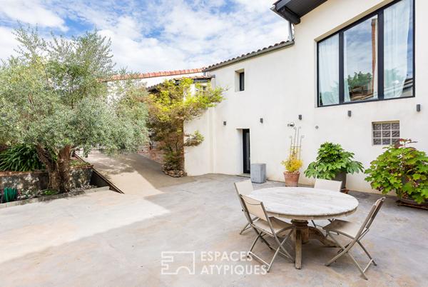 Ancien fournil réhabilité en maison de ville à Cornebarrieu