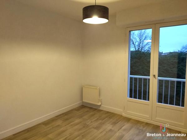 APPARTEMENT F3 à MAYENNE