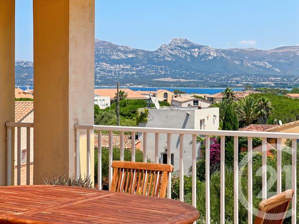 Appartement T3 à vendre  3 pièces - 71,35 m2 CALVI - 202