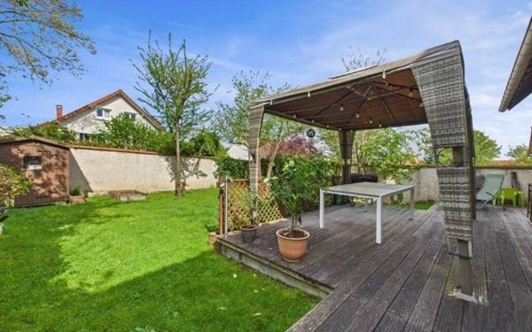 Maison à vendre    5 pièces • 144,09 m2 Ris-Orangis