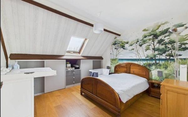 Maison à vendre    5 pièces • 144,09 m2 Ris-Orangis