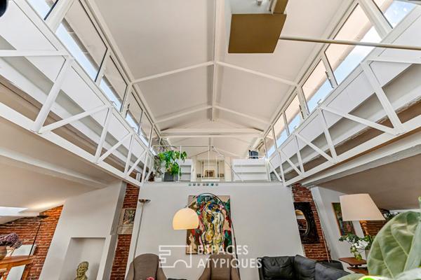Appartement loft d’architecte en dernier étage avec terrasse aux Chalets