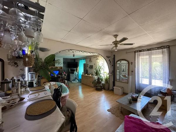 Maison à vendre  4 pièces - 118 m 2   ST CYR SUR MER  - 83