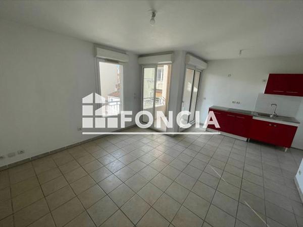 Location Appartement 3 pièces 50.31 m² - 35 BD SAINTE THERESE Marseille 13005