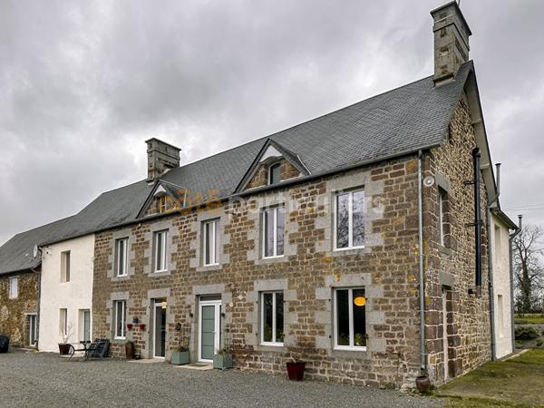 Vente Maison195 m² - 10 Pièces - BOURGVALLEES (50750)