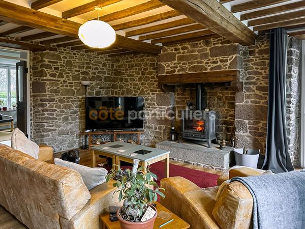 Vente Maison195 m² - 10 Pièces - BOURGVALLEES (50750)