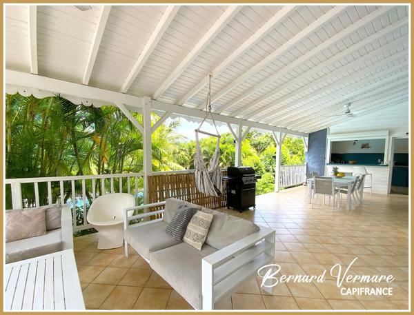 Villa 5 pièces - 3 chambres - 125 m² - Terrain 1000 m²