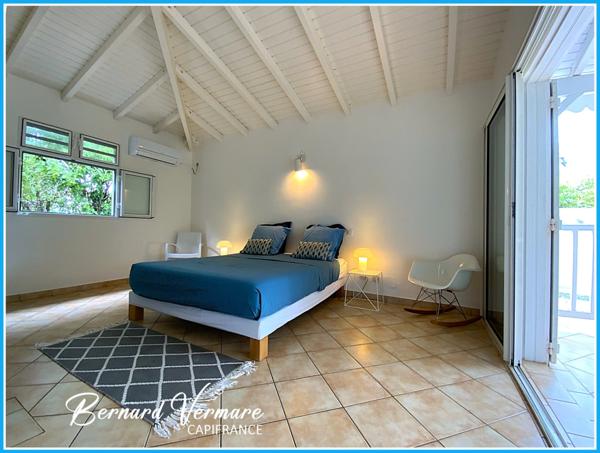 Villa 5 pièces - 3 chambres - 125 m² - Terrain 1000 m²