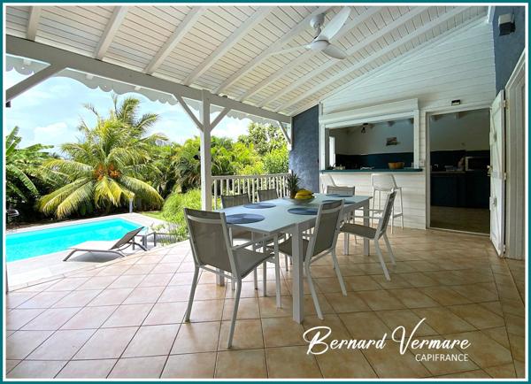 Villa 5 pièces - 3 chambres - 125 m² - Terrain 1000 m²