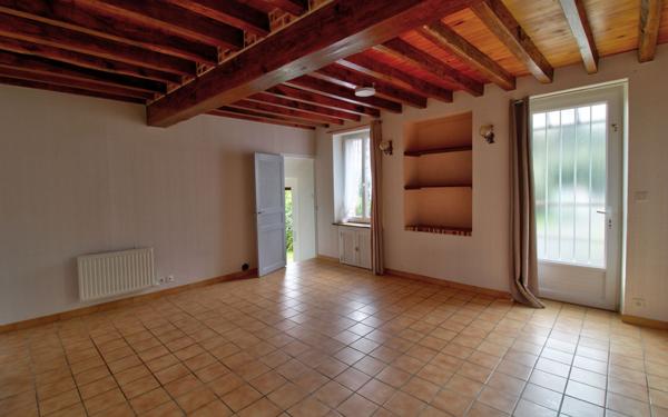 Maison à louer    2 pièces •  Ouzouer-sur-Trézée