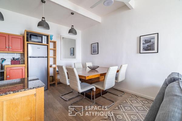 Maison de village première ligne étang, avec murs commerciaux
