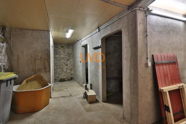 Maison en pierre 79 m² – 4 ch – Joncels