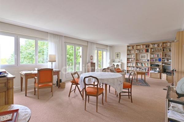 Appartement 5 pièces avec balcon, calme et sérénité, rare.