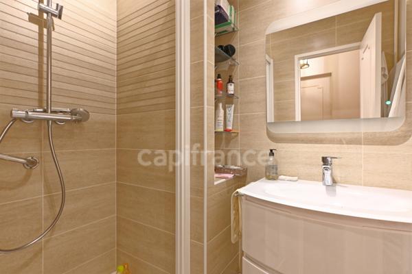 Appartement 5 pièces avec balcon, calme et sérénité, rare.