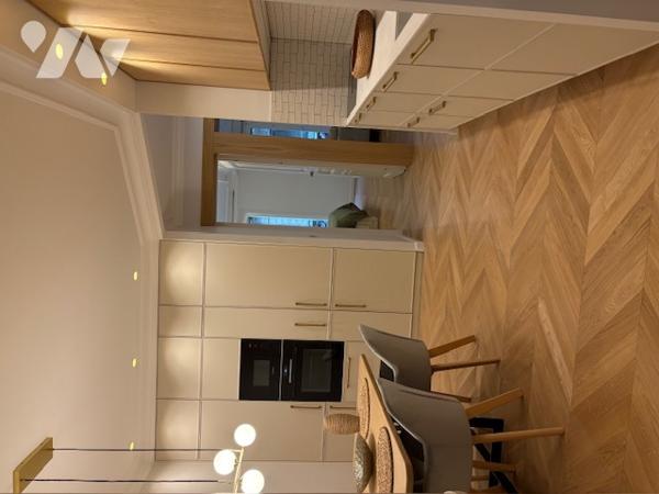 75010 Joli appartement gare du Nord de 3/4 pièces avec ascenseur et cave