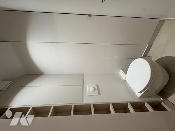 75010 Joli appartement gare du Nord de 3/4 pièces avec ascenseur et cave