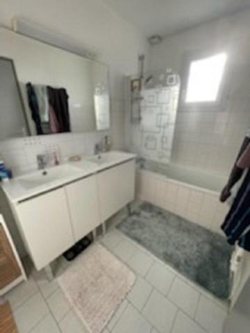Location / Maison T3