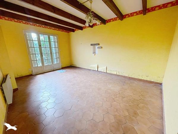 Maison à vendre 52 500 € Carhaix-Plouguer 3 p 66 m² DPE E