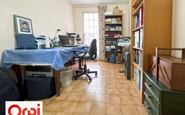 Maison à vendre    7 pièces •  Béziers