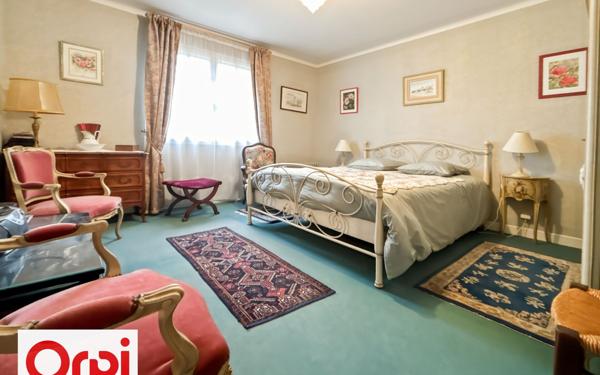 Maison à vendre    7 pièces •  Béziers