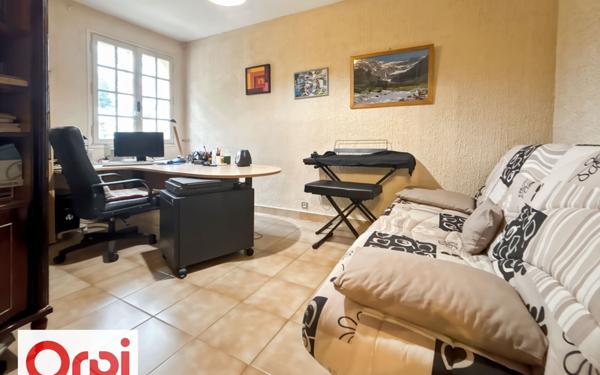 Maison à vendre    7 pièces •  Béziers