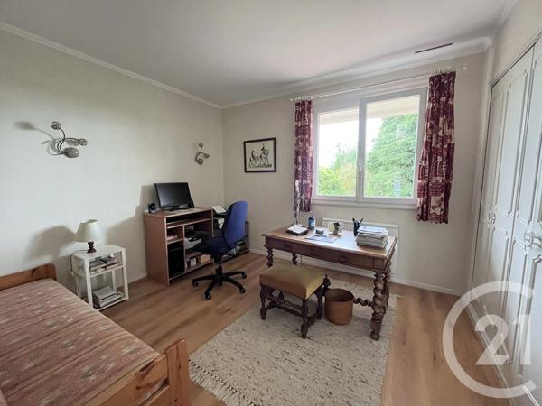 Maison à vendre  8 pièces - 212,22 m 2   LESCURE D ALBIGEOIS  - 81