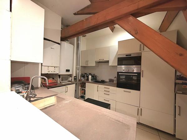 Maison de 360m² comprenant 3 appartements