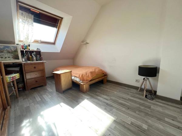 Charmante maison de quatre pièces avec jardin à Nanterre Mont-Valérien