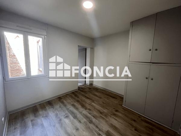 Location Appartement 2 pièces 27.51 m² - 3 RUE HENRI MARTIN Agen 47000