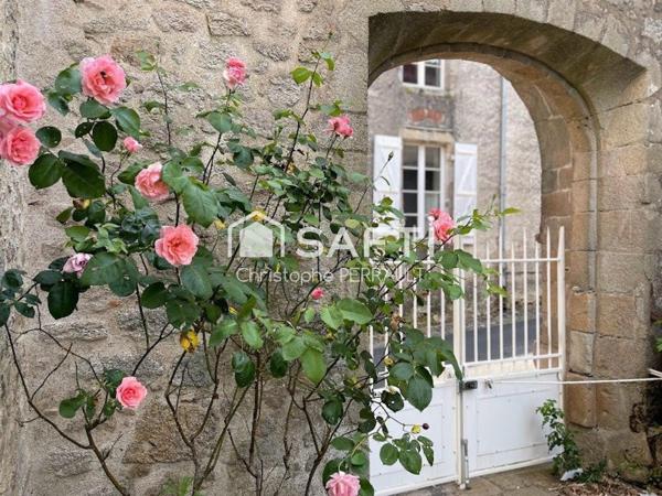 Volumes généreux et belles hauteurs sous plafonds