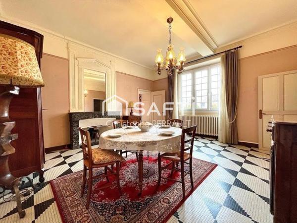 Volumes généreux et belles hauteurs sous plafonds