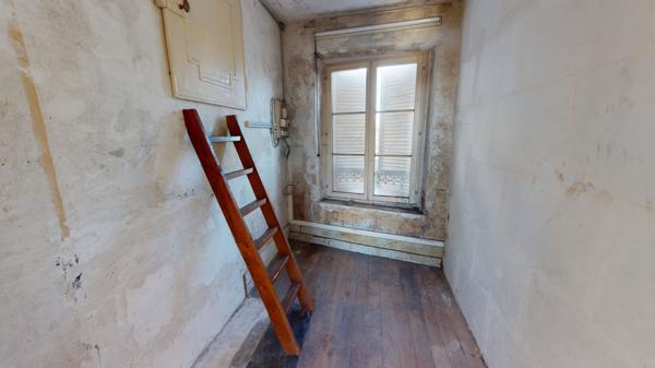 Appartement CHILLY-MAZARIN 3 pièces atypique 52.75 m²
