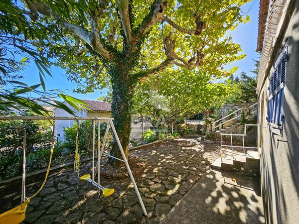 EXCLUSIVITE - LES PENNES MIRABEAU - Maison T4 94m2 sur 490 m2