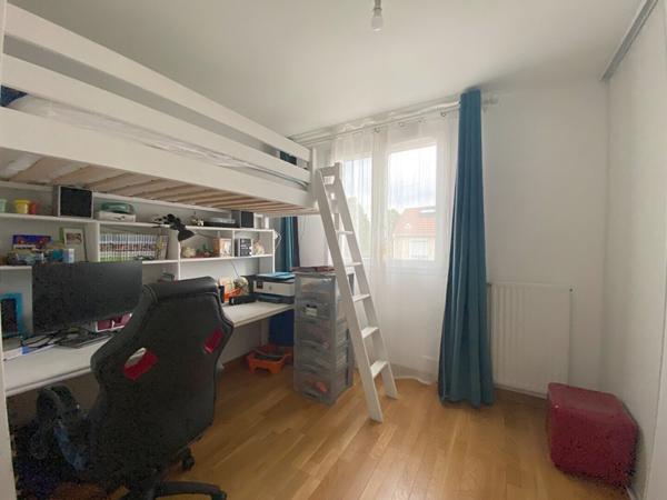 Maison Plaisir 4 pièce(s) 75.72 m2