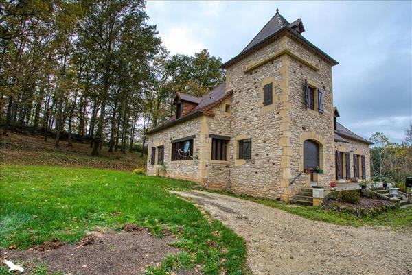 Maison à vendre |  Cazals |  8 pièces | 267 m²