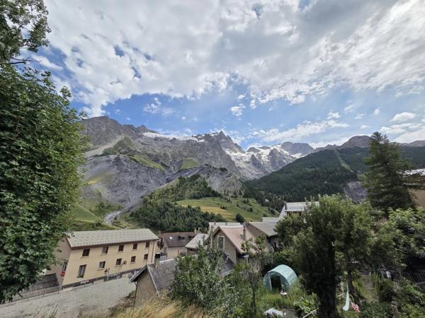Propriété Commerciale Hôtel La Grave Hautes-Alpes 15 Chambres avec restaurant