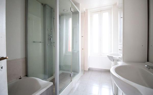 Maison à vendre    5 pièces • 118 m2 Saint-Léonard-de-Noblat