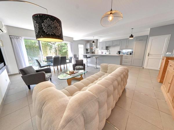 Maison coup de coeur - 8 pièces de 180 m2 en centre-ville