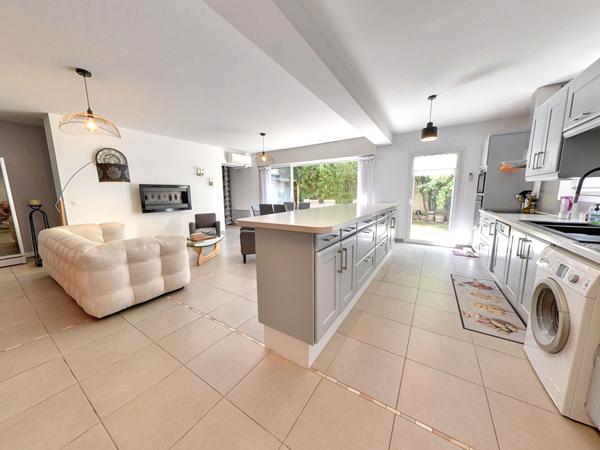 Maison coup de coeur - 8 pièces de 180 m2 en centre-ville