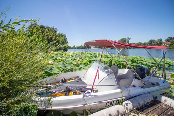 L’Élégante Propriété Riveraine Lotus Lily – Avec Jetée Privée
