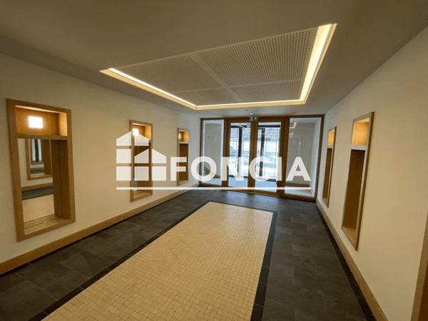 Location Appartement 2 pièces 40.6 m² - 16 RUE ARTHUR RANC Poitiers 86000