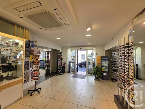 Immeuble à vendre  260 m 2   BRIOUDE  - 43