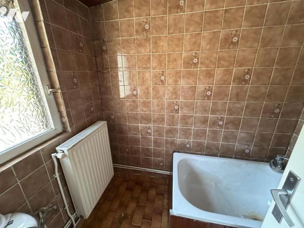 SECTEUR MONT DES BRUYERES MAISON SEMI-MITOYENNE